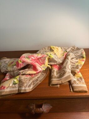 Vintage Oscar de la Renta Silk scarf